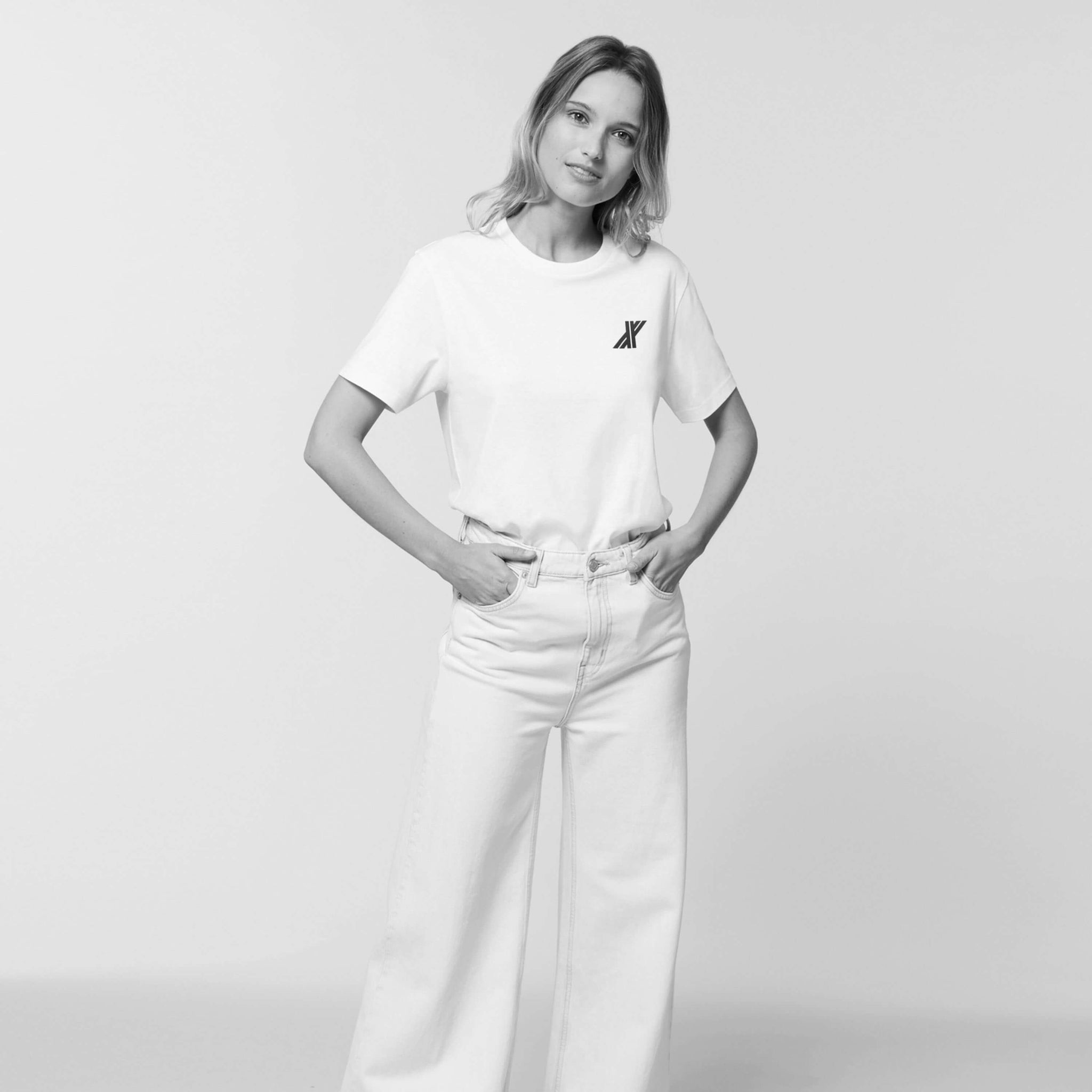 F&F Logo Detail T-Shirt - White